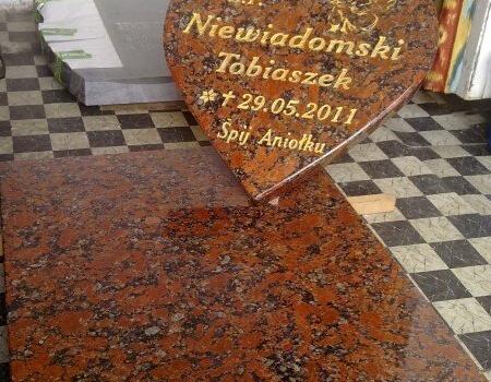 nagrobek-dzieciecy-7